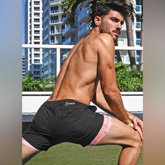 Bermies Men's Black Summer Waterproof Solid Elastic Waist Shorts Size Small NWT - Picture 2 of 7